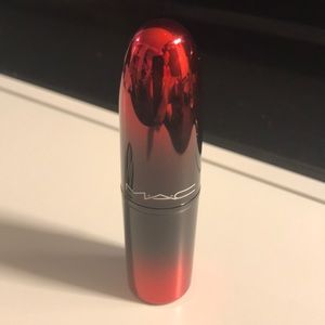 MAC Lipstick in E For Effortless Lustre Make offer